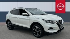 Nissan Qashqai 1.3 DiG-T N-Connecta 5dr Petrol Hatchback